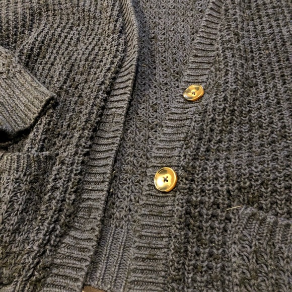 Cardigan - Picture 2 of 3